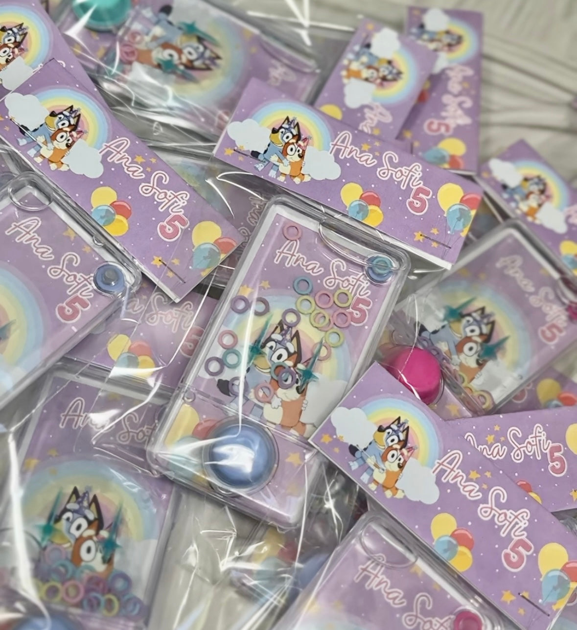 20 jueguitos de aros en agua personalizados