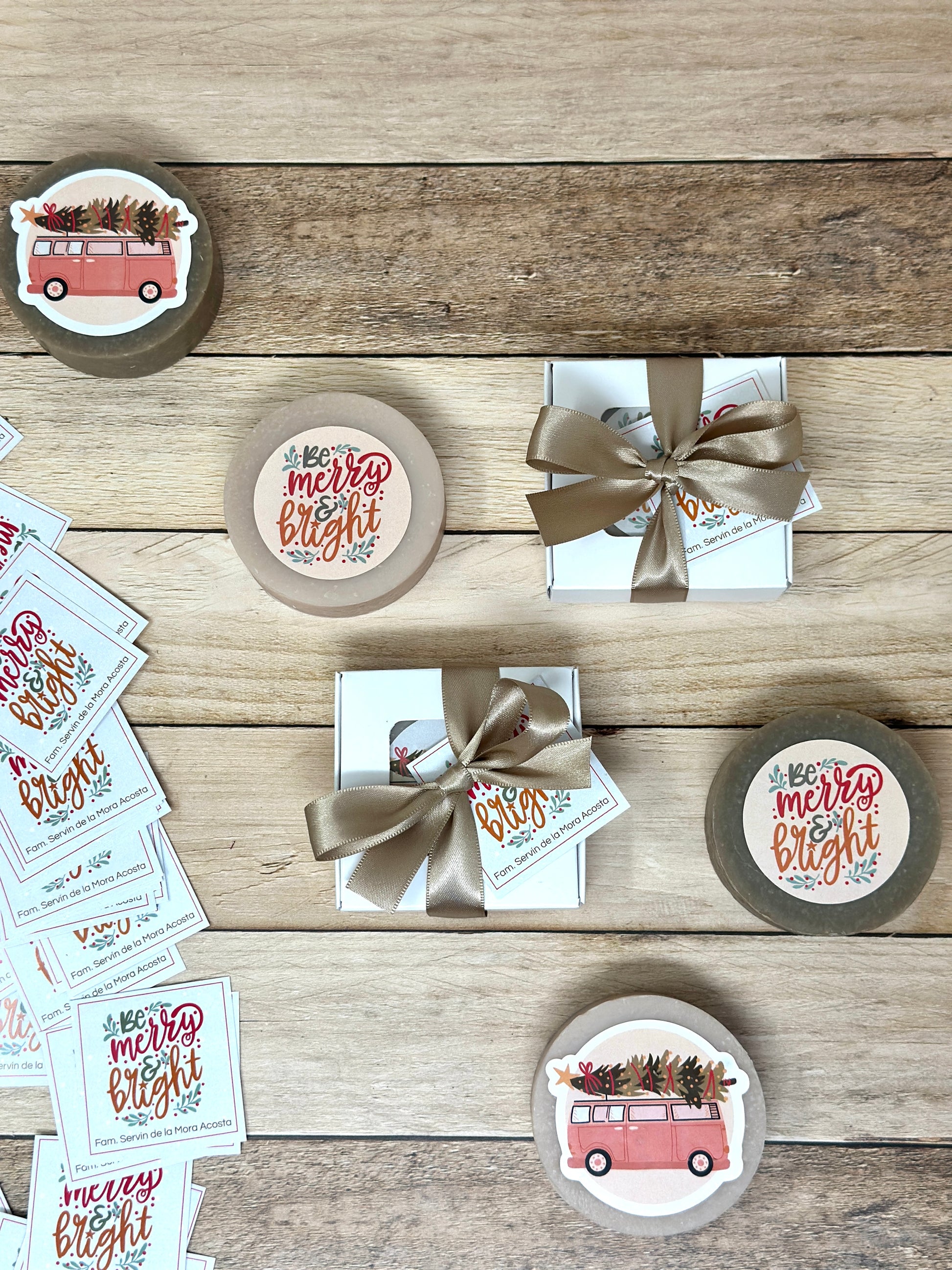 15 cajitas de 1 jabón