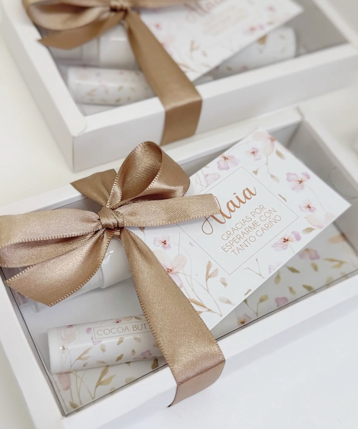 15 cajitas de bálsamo y pillow mist