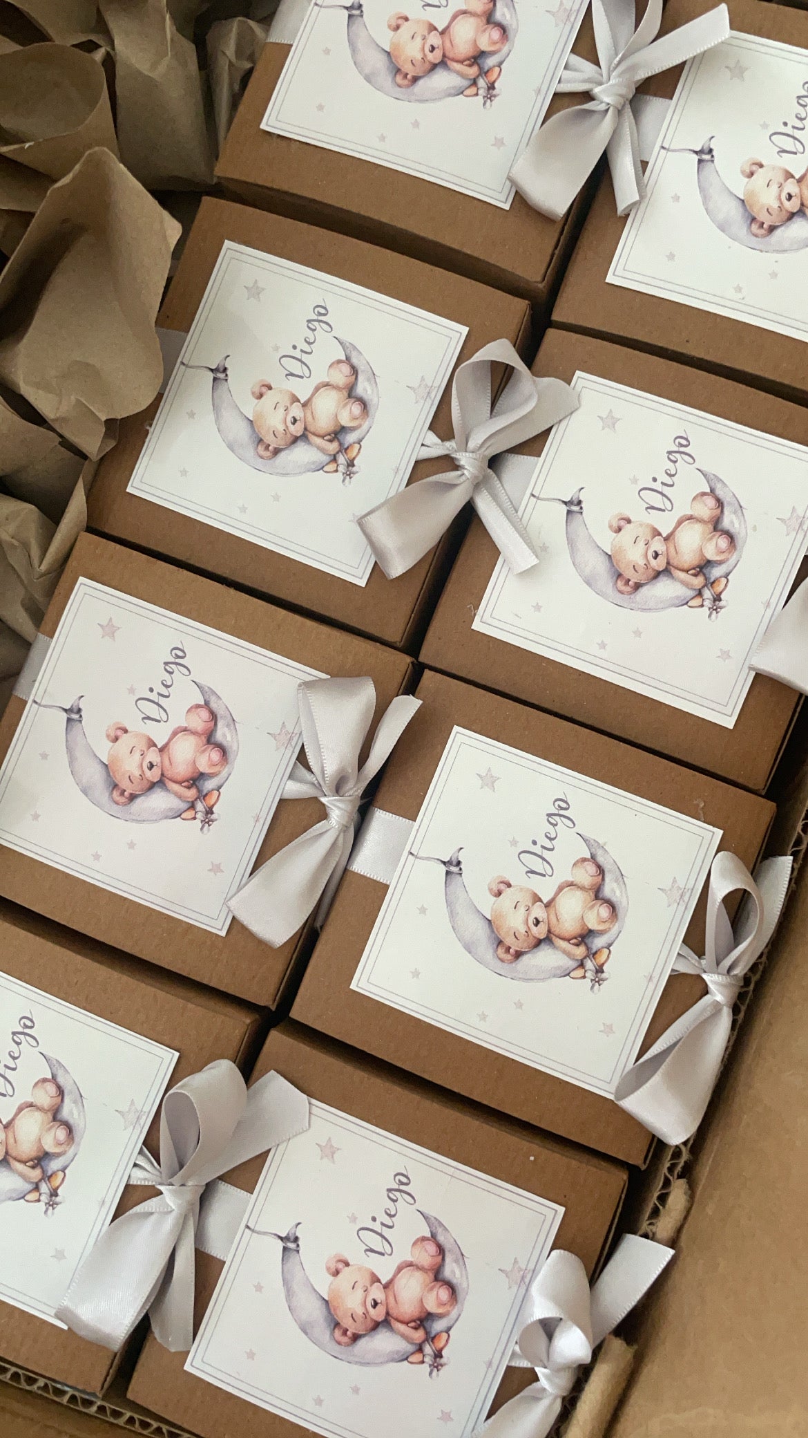 15 cajitas de vela y sanitizante en spray